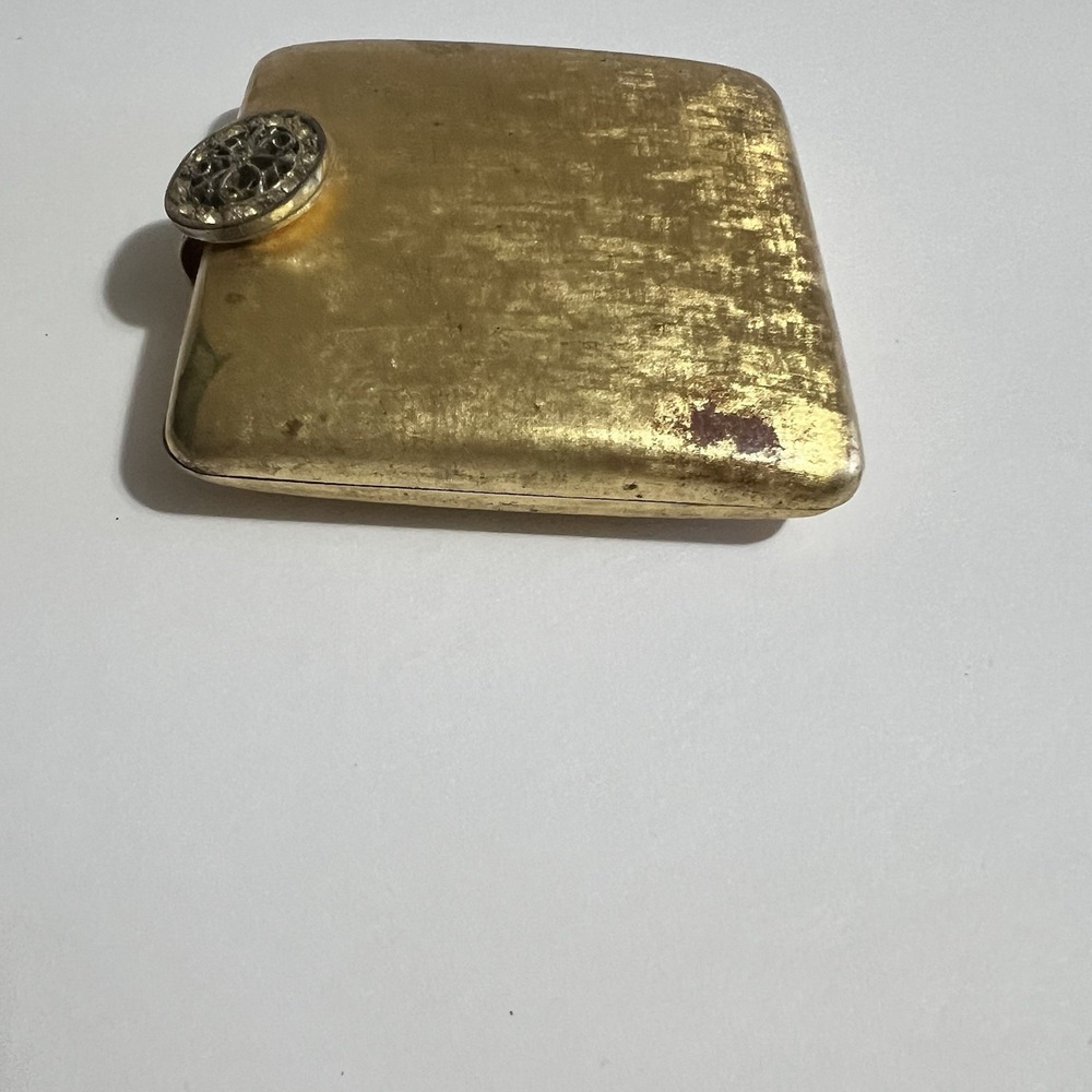 AVON Gold Tone w Floral Rhinestone Catch Latch Loose Powder Compact VINTAGE - Picture 4 of 15